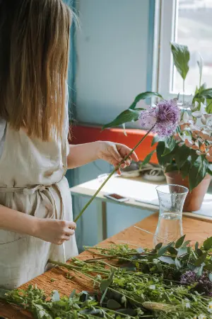 Ziedu kārtošana floristikas nodarbībā